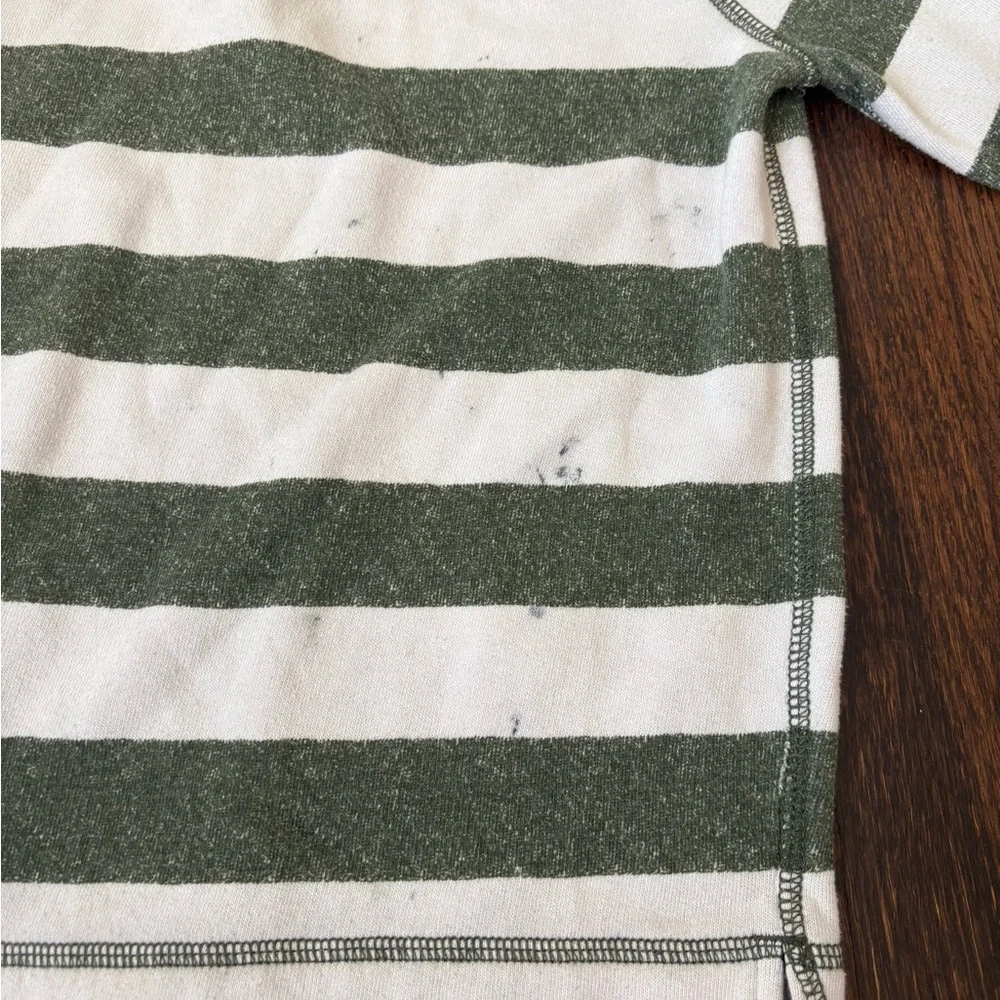 Gap kids boys green and white striped shirt
